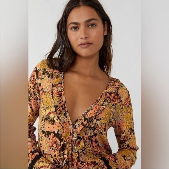 FREE PEOPLE Heat Wave Floral Long Sleeve Thong Bodysuit V-Neck Orange‎ Black New - Picture 3 of 14